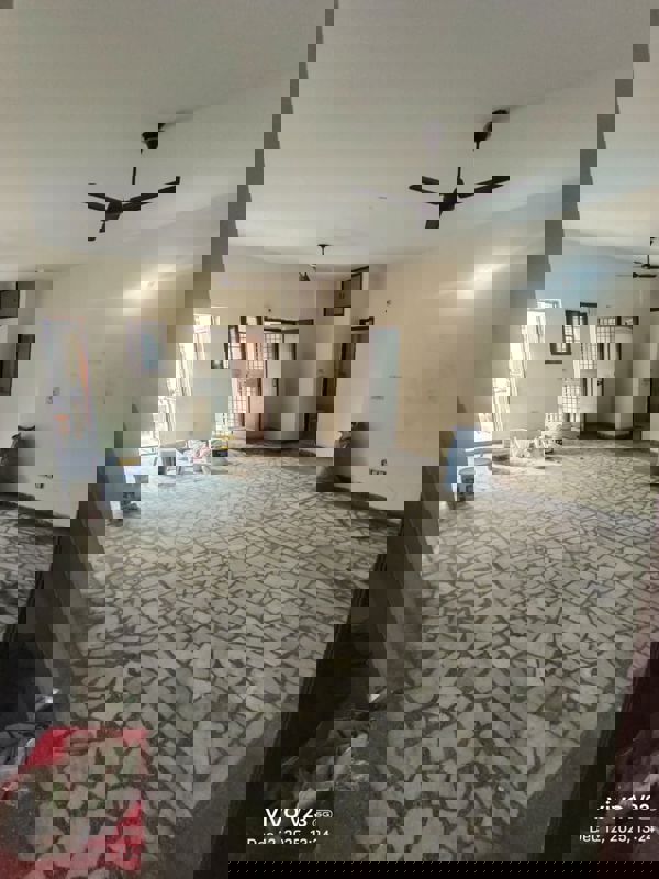 2 BHK Independent House For Rent in Sector 55