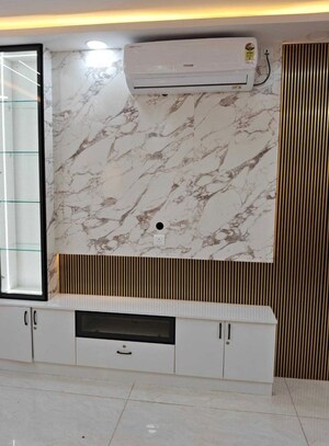 Bathroom in 3 BHK Apartment at Prestige Beverly Hills, Kokapet – for Rent