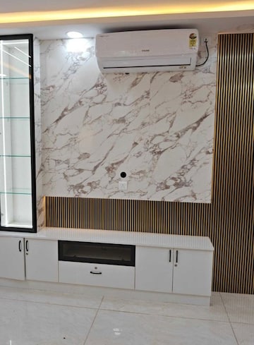 Bathroom in 3 BHK Apartment at Prestige Beverly Hills, Kokapet – for Rent