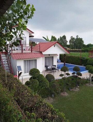  Plot – Exterior View View at Pyramid Vrinda Farm, Sector 22 Yamuna Expressway - for Sale