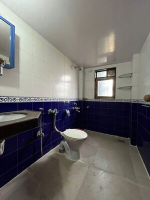 Bedroom in 2 BHK Apartment at Diamond Garden, Chembur – for Sale