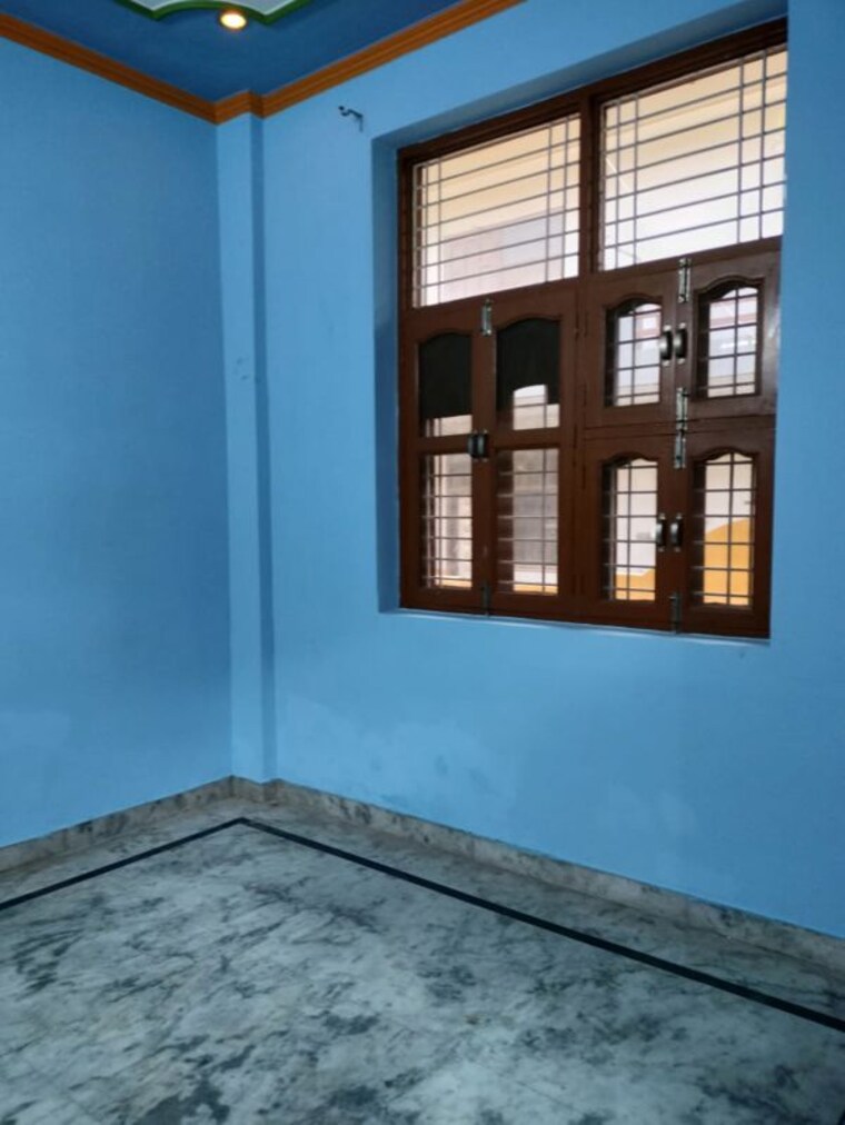 Room, new colony 2 Bedroom 1000 Sq.Ft. Independent House In New Colony Gurgaon 9847683