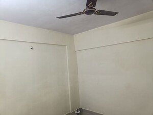 Room in 1 BHK Apartment at Dhanori – for Rent
