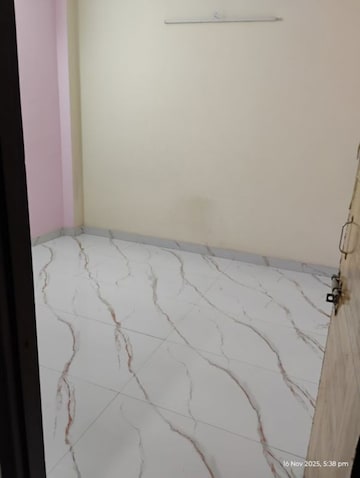Room in 1 BHK Builder Floor at Burari – for Rent