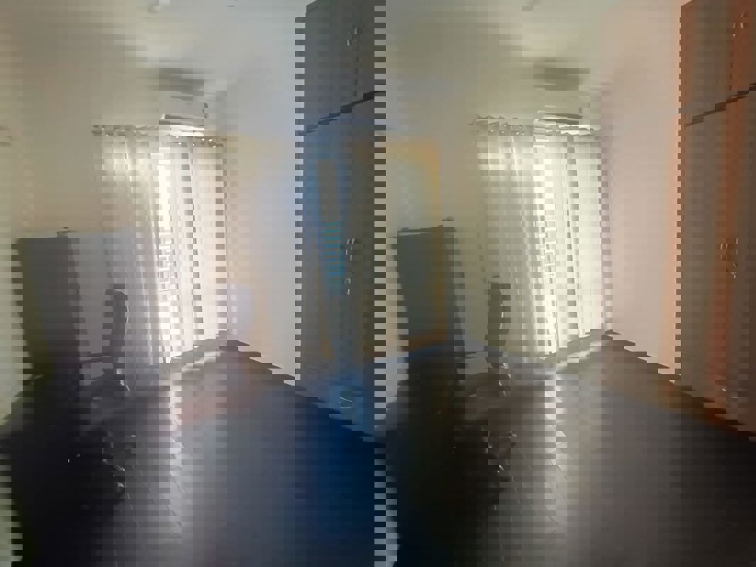 2 BHK + Pooja Room,Servant Room Apartment For Sale in Unitech The Residences Sector 33