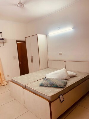 Bedroom in 3 BHK Independent House at Sector 55 – for Rent