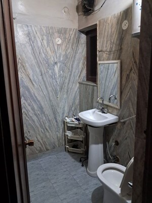 Bathroom in 3 BHK Independent House at Sector 55 – for Rent