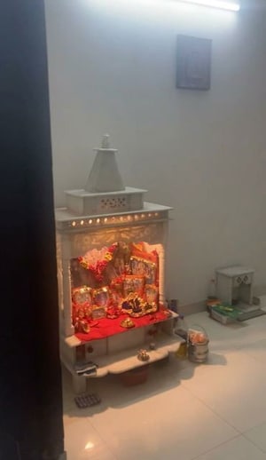 Furnished Amenities in 3 BHK Apartment at Apex Golf Avenue, Sector 1 Greater Noida – for Sale