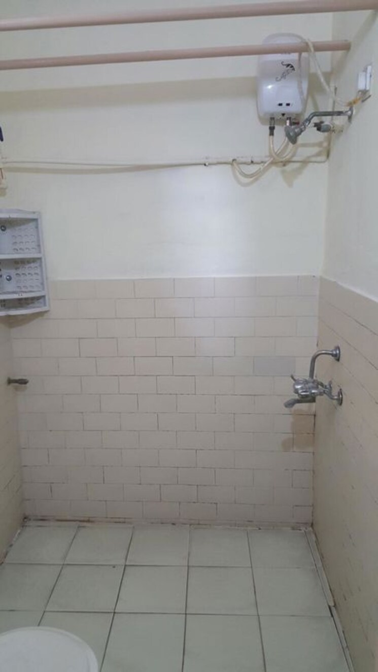 Bathroom, diamond point 3 Bedroom 1850 Sq.Ft. Apartment In Diamond Point Hyderabad 9847753