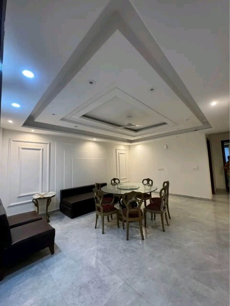 Gym, chattarpur 3 Bedroom 1230 Sq.Ft. Builder Floor In Chattarpur Delhi 9847771