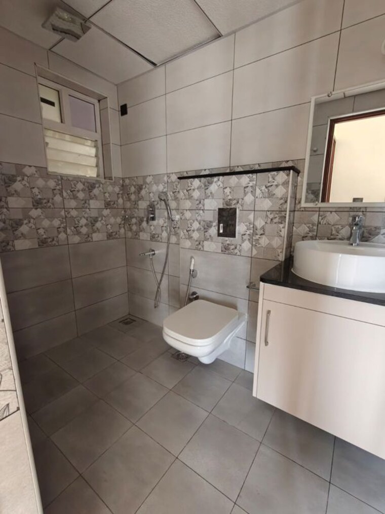 Bathroom, hiranandani-torino 1 Bedroom 595 Sq.Ft. Apartment In Bannerghatta Bangalore 9847763