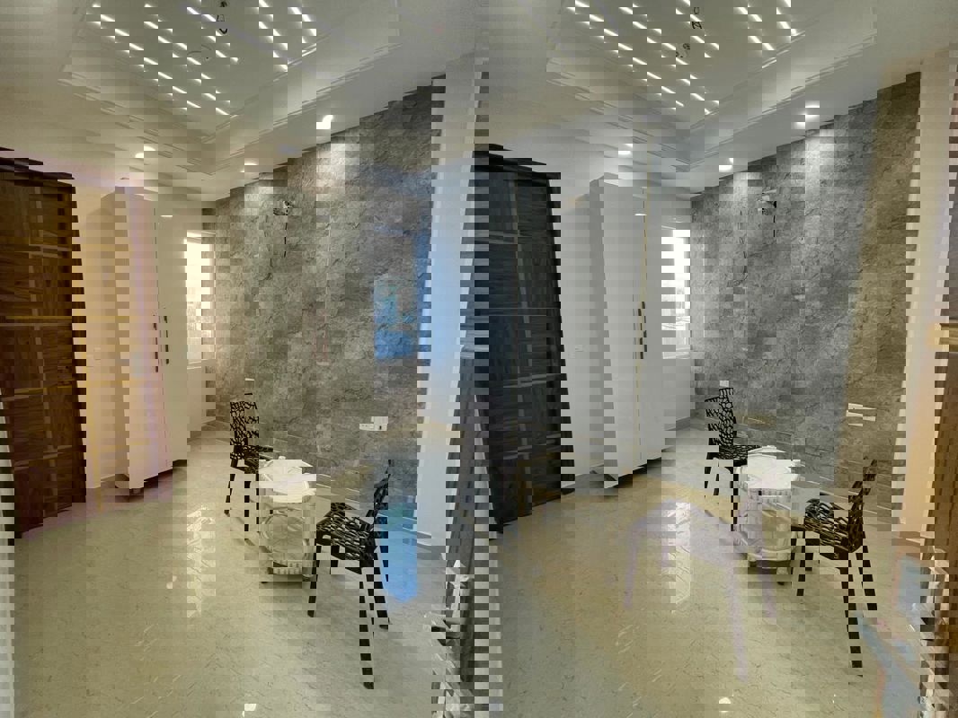 3 BHK + Pooja Room,Servant Room 180 Sq.Ft. Builder Floor in AEZ Aloha