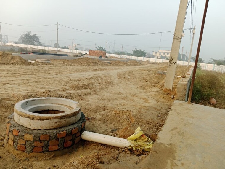 undefined, saimari  101 Sq.Yd. Plot In Saimari Agra 9847812