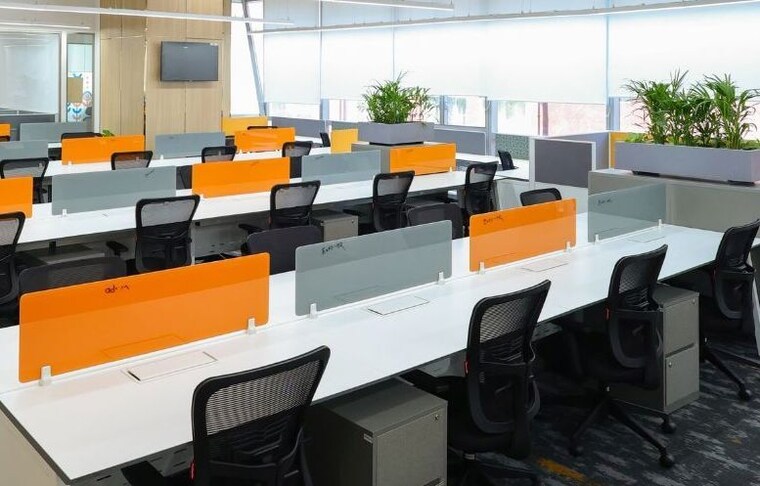 Team Area, satellite-silver Commercial Office Space 3100 Sq.Ft. In Andheri East Mumbai 9847806