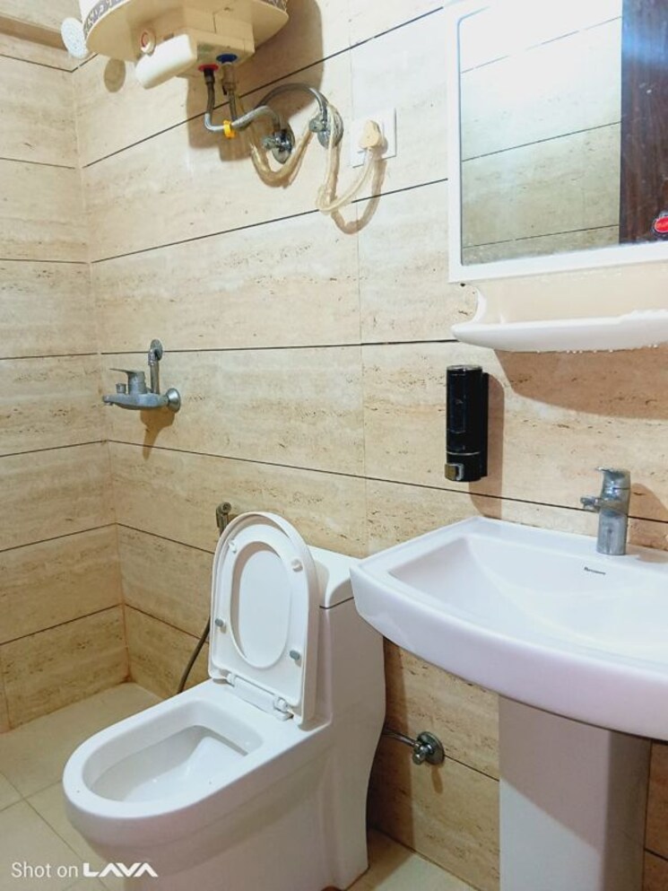 Bathroom, ace-divino 3 Bedroom 1565 Sq.Ft. Apartment In Sector 1 Greater Noida Greater Noida 9847817