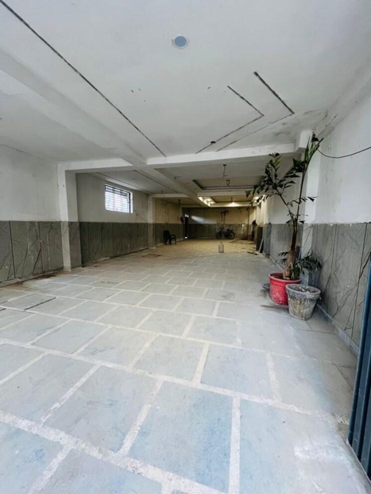  Parking, suraj vihar 2 Bedroom 540 Sq.Ft. Builder Floor In Suraj Vihar Delhi 9847819