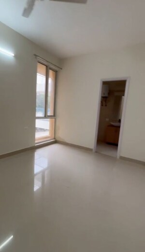 Room in 4 BHK Apartment at Sare Home, Sector 92 – for Sale