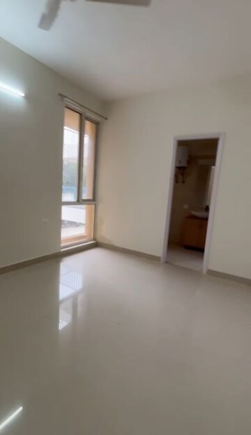 Room in 4 BHK Apartment at Sare Home, Sector 92 – for Sale