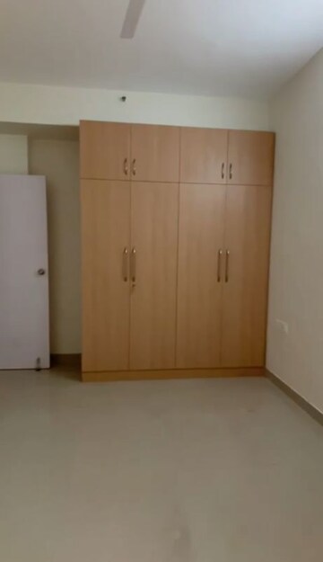 Room in 4 BHK Apartment at Sare Home, Sector 92 – for Sale