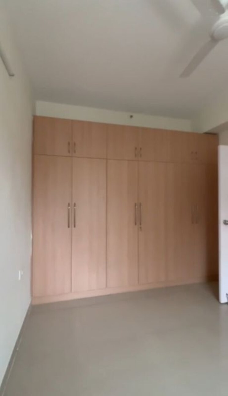 Room, sare-home 4 Bedroom 2090 Sq.Ft. Apartment In Sector 92 Gurgaon 9467866