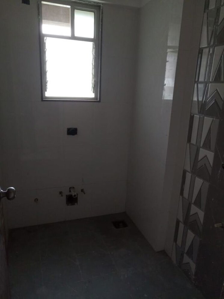 Bathroom, dahanukar colony 3 Bedroom 1290 Sq.Ft. Apartment In Dahanukar Colony Pune 9847822