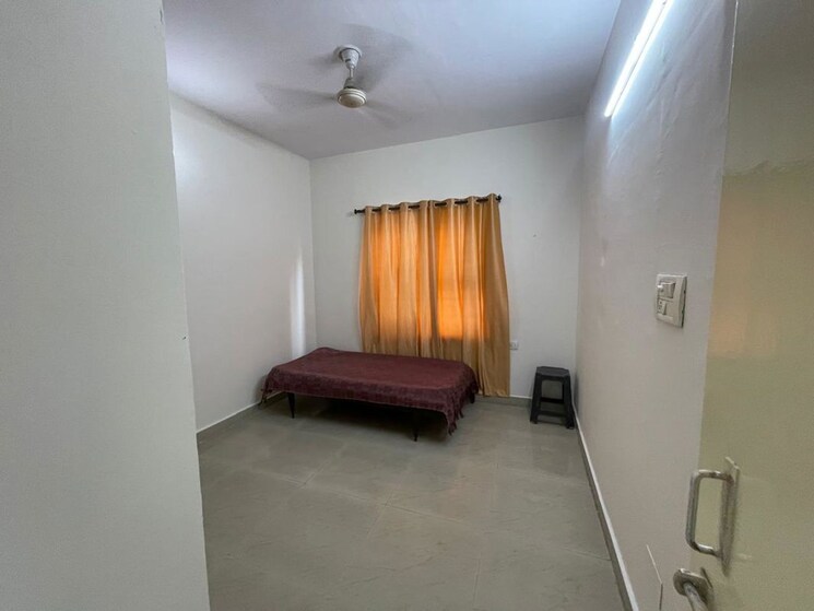 Living Room, gomti nagar 3 Bedroom 1500 Sq.Ft. Apartment In Gomti Nagar Lucknow 9847831