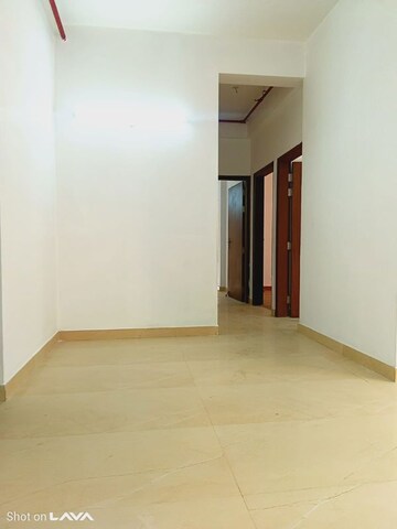 Room in 2 BHK Apartment at Ace Divino, Sector 1 Greater Noida – for Rent