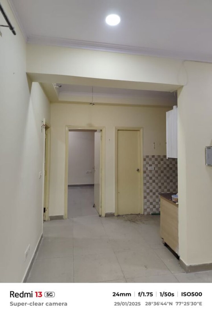 undefined, gaur-city-5th-avenue 2.5 Bedroom 1175 Sq.Ft. Apartment In Sector 4 Greater Noida Greater Noida 9847889