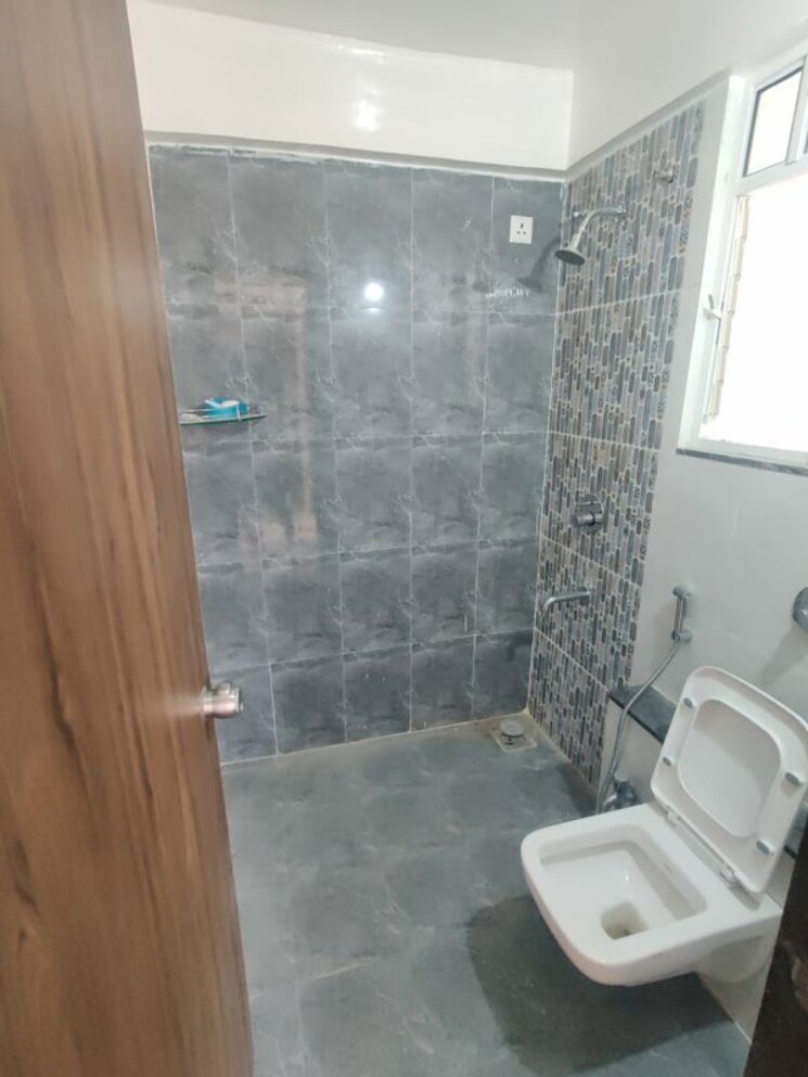 Bathroom, majestique-rhythm-county 2 Bedroom 950 Sq.Ft. Apartment In Handewadi Pune 9847891