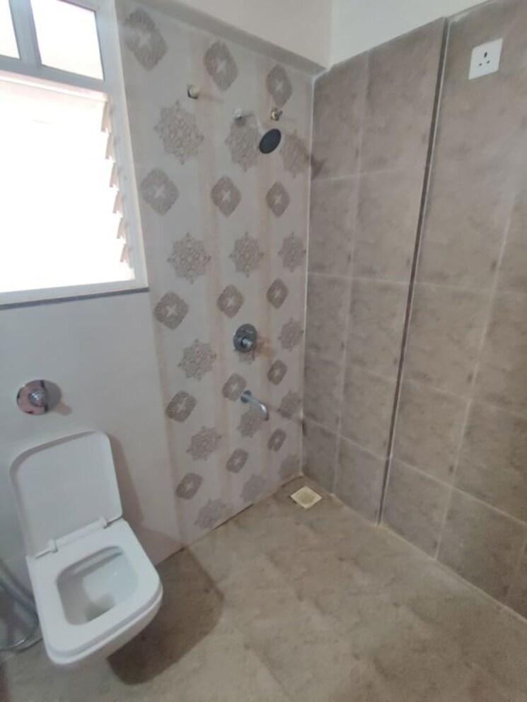 Bathroom, majestique-rhythm-county 2 Bedroom 950 Sq.Ft. Apartment In Handewadi Pune 9847891