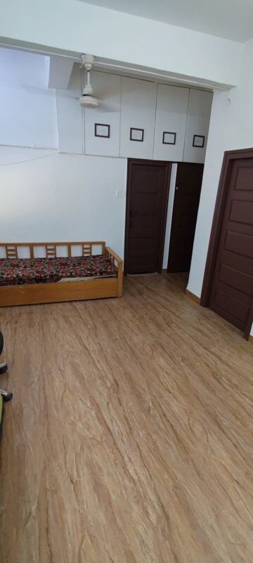 Bedroom in 3 BHK Apartment at Nutan Madhuban Apartment, Worli – for Sale