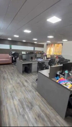  Office Space For Rent in Washington Plaza, Goregaon West
