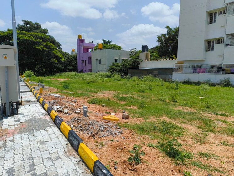 Garden, raja rajeshwari nagar  1200 Sq.Ft. Plot In Raja Rajeshwari Nagar Bangalore 9772373