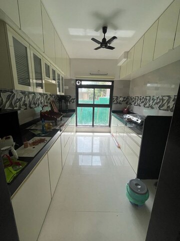 Kitchen in 2.5 BHK Apartment at Amardeep Apartment Chembur, Chembur – for Rent