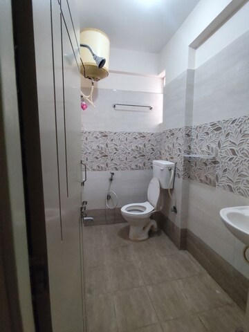 Bathroom in 1 BHK Apartment at Btm Layout – for Rent
