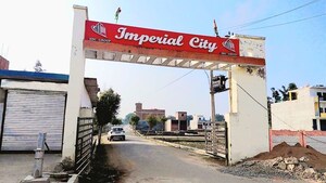  Plot – Exterior View View at Raebareli Road - for Sale