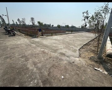  Plot For Sale in Raebareli Road