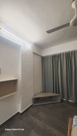 Building Lobby in 1 BHK Apartment at Shiv Shakti Apartments Malad, Malad West – for Sale