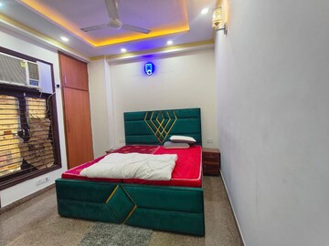 2 BHK Builder Floor For Rent in Saket