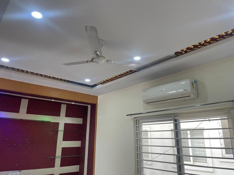 Room, jubilee-hitech 3 Bedroom 2100 Sq.Ft. Apartment In Madhapur Hyderabad 9848063