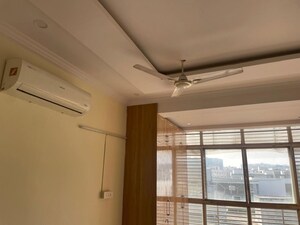 Room in 3 BHK Apartment at Jubilee Hitech, Madhapur – for Rent