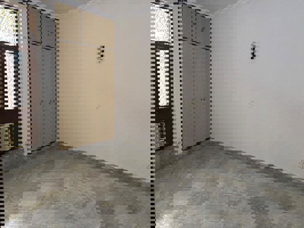 1 BHK Builder Floor For Rent in Ganesh Nagar