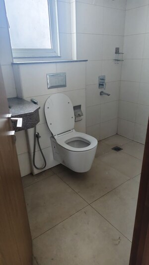 Bathroom in 4 BHK Apartment at Godrej Woods, Sector 43 – for Rent