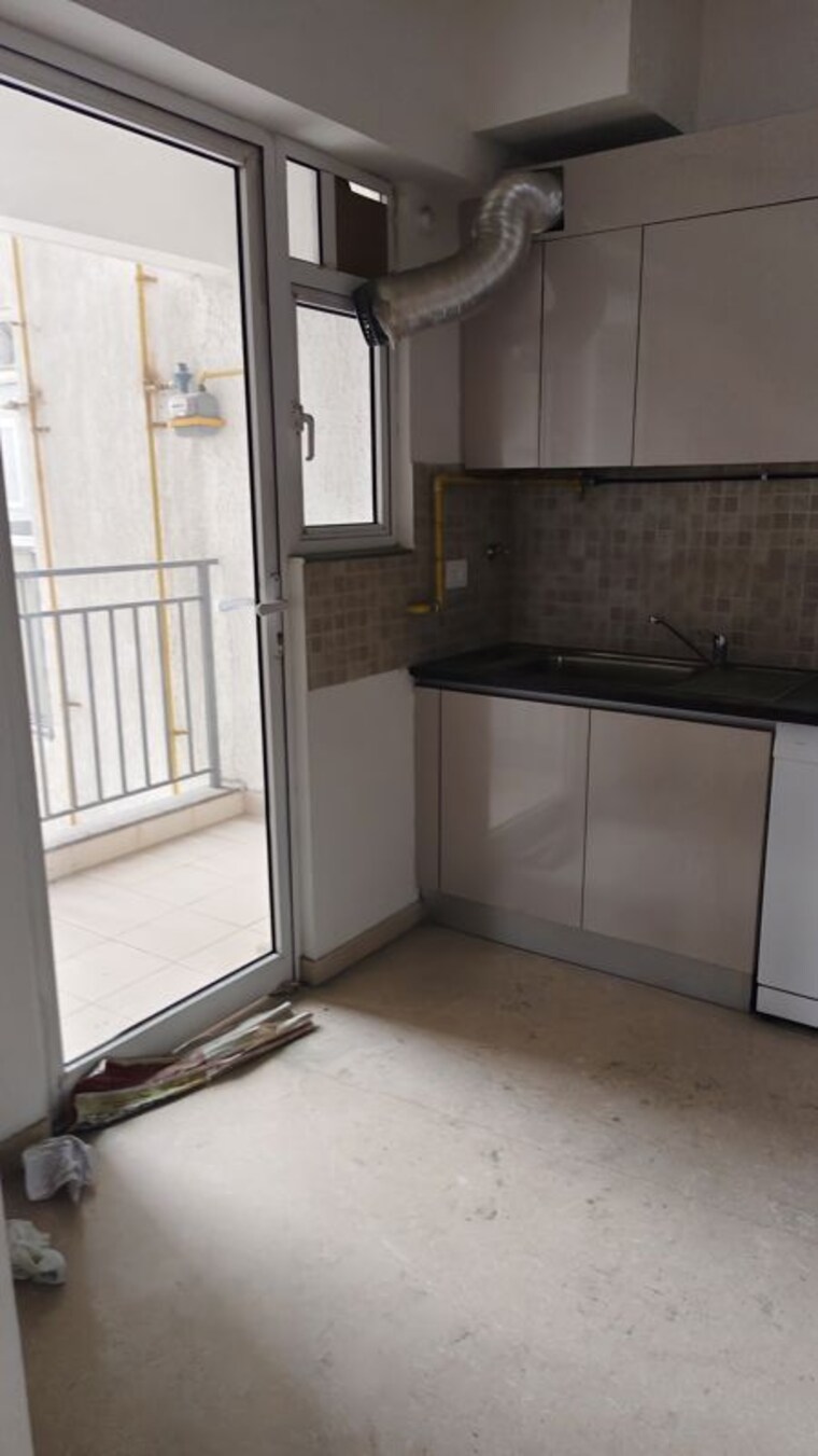 Kitchen, godrej-woods 3 Bedroom 1575 Sq.Ft. Apartment In Sector 43 Noida 9848115