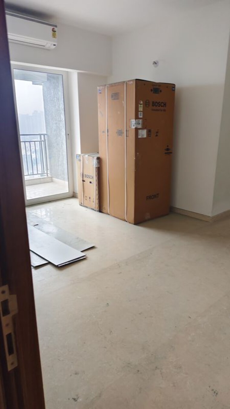 Room, godrej-woods 3 Bedroom 1575 Sq.Ft. Apartment In Sector 43 Noida 9848115