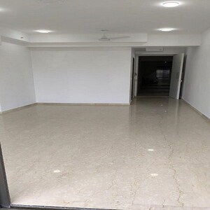 Room in 2 BHK Apartment at Kanakia Silicon Valley, Powai – for Rent