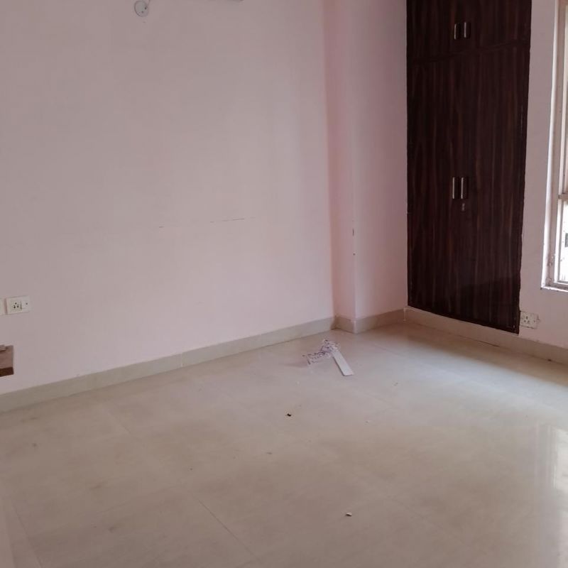 2.5 BHK + Pooja Room,Servant Room 1350 Sq.Ft. Apartment in MCC Signature Heights