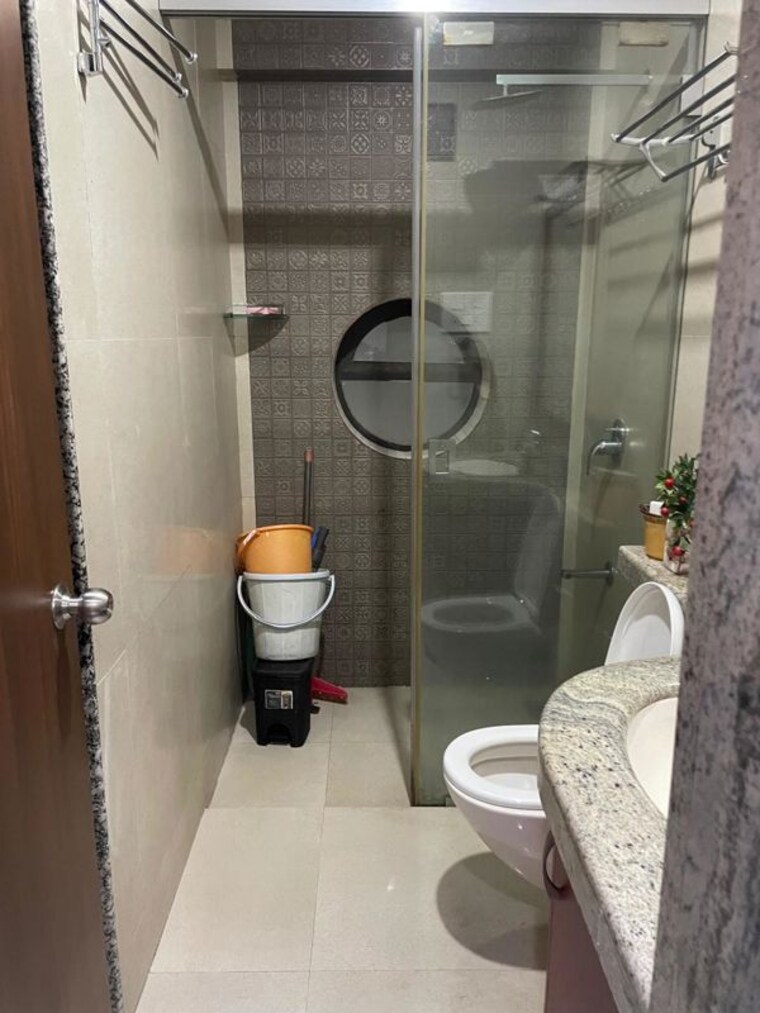 Bathroom, chaurang-sunshine 3 Bedroom 1430 Sq.Ft. Apartment In Chembur Mumbai 9848098