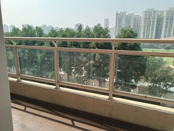 Balcony in 2.5 BHK Apartment at Elite Golf Green, Sector 79 – for Rent