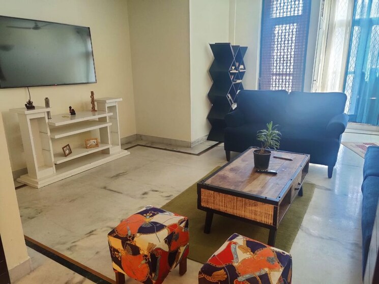 Living Room, malviya nagar 3 Bedroom 1500 Sq.Ft. Builder Floor In Malviya Nagar Delhi 9848152